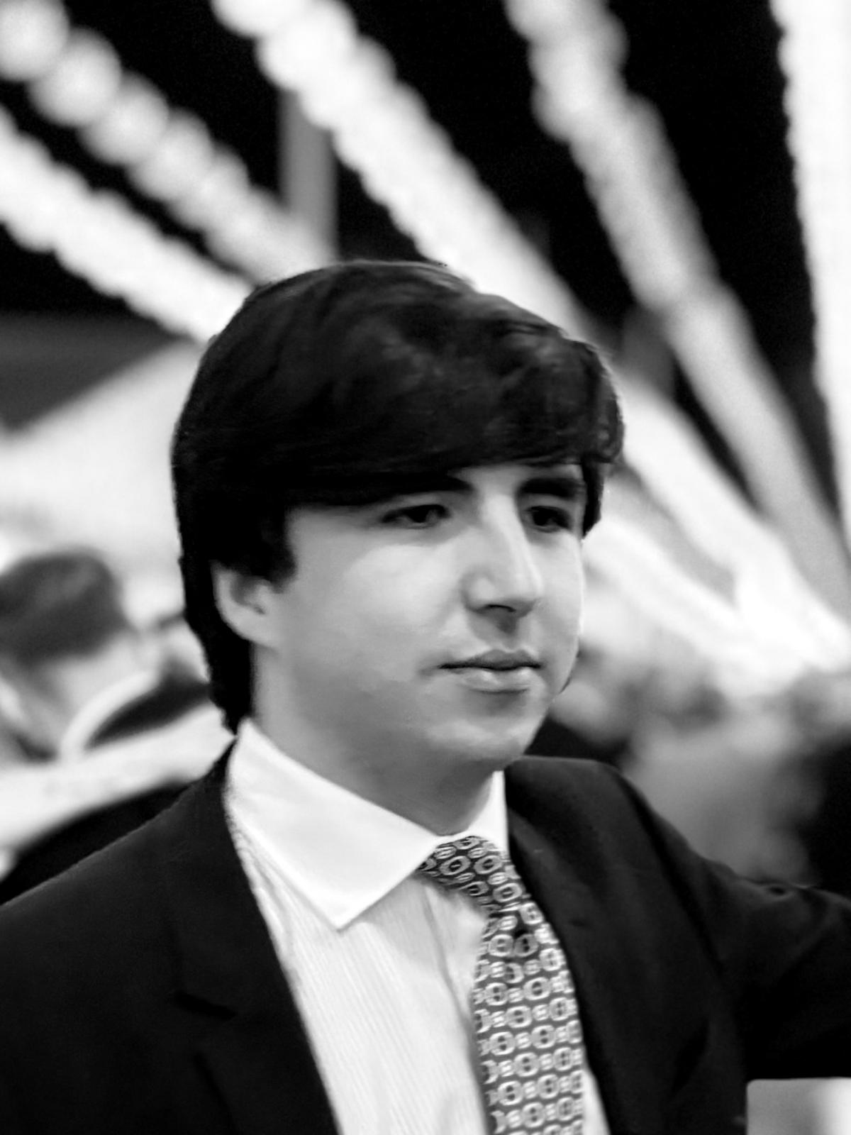 Adjunto Presidente Comunicación digital